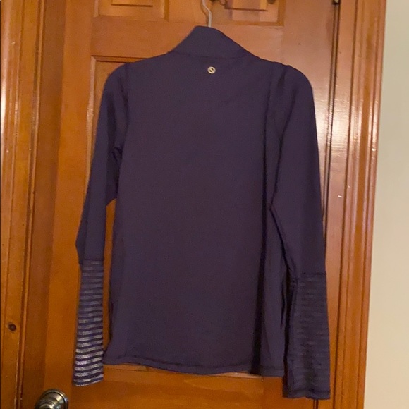 Workout Zip up - Picture 2 of 2